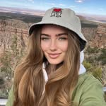 Caroline  Dolly - @sammie.oy_66 - Instagram