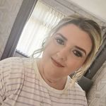 Caroline Duff - @curlyduff - Instagram