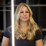 Caroline Fanéco | @vendanalive - @carolinefaneco - Instagram