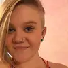 Caroline Freund - @santacee - TikTok