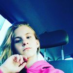 Caroline Gaddy - @tiny_liny_lit - Instagram