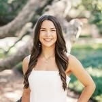 CAROLINE HEBERT - @carolineabear - Instagram