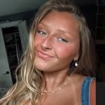 caroline hebert - @cheebsss - Instagram