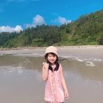 Caroline Lam - Facebook