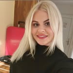 Caroline Lange - @carosmetic - Instagram