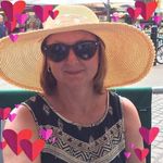 Caroline Leach - @cjleach71 - Instagram