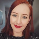 Caroline Logan - @carologanbooks - Instagram