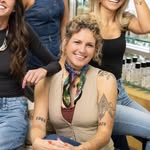 Caroline Long - @caroline.in.your.hair - Instagram
