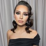 Caroline Lowry - @carolinesconfessions - Instagram