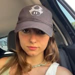 caroline moretti - @caroline__moretti18 - Instagram
