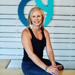 Caroline McGarity Nash - @charlestonyogamom - Instagram