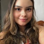 Caroline Neris - @_carolineneris - Instagram