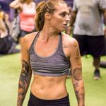 Caroline Norton - @operationearthfit - Instagram