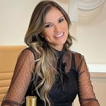 Dra. Caroline Perillo - @dra.carolineperillo - Instagram