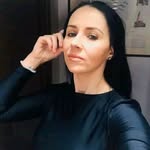 Caroline Petit - @petitcaroline75 - Instagram