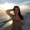 caroline ♥︎ - @caroline.posey - TikTok