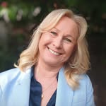 Caroline Ryan - @carolineryanlettings - Instagram