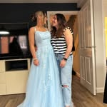 Caroline Shields - @caroline.shields - Instagram