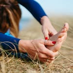 Caroline Shields - @balanceandbreathyoga - Instagram