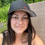 Caroline Simard - @caroline.simard.397 - Instagram