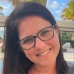 Caroline Simard - @caroline.simard.988 - Instagram