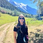 Caroline - @carolinesmall - Instagram