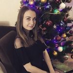 Caroline Small - @small_c2018 - Instagram