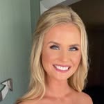 Caroline Stanton - @caroline_wall - Instagram
