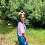 Caroline Tau - Facebook