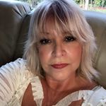 Carolyn Wesson - @caal2222 - Instagram