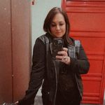Caroline Winston - @carolineshootsthings - Instagram