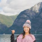 Caroline Yang - @caroline.yang.96930 - Instagram