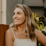 Caroline Acker - @caroacker - Instagram