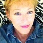 Carolyn Ehrlichman - @carolynehrlichman - Instagram