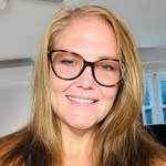 Carolyn Hebert - @hobey745 - Instagram