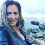 Caroline Jeter - @care.jeter - Instagram