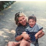 Carolyn Murrell - @carolynreading - Instagram