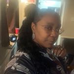 Carolyn Ross - @boobie6984 - Instagram