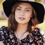 Carolyn Ross - @carolyn.ross77 - Instagram