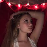 Carrie Ackerman - @carrie.ackerman0 - Instagram