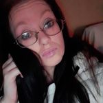Carrie Akins - @carrieakins2 - Instagram