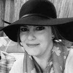 Carrie Bebee - @bebee.c9 - Instagram
