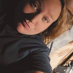 Carrie Bennett - @carrie.bennett.777 - Instagram