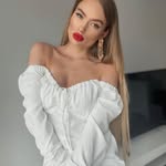Carrie Campos - @carriecampos603 - Instagram