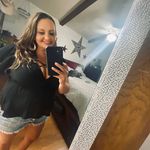 Carrie Castro - @carrie.castro.98229 - Instagram