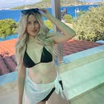 Carrie Herbert - @carrieherbie - Instagram