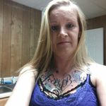 Carrie Holmes - @carebear.h75 - Instagram