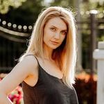 Carrie Holt - @carrie._holt - Instagram