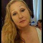 Carrie Hood - @carrie.hood.90 - Instagram