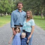 Carrie Kohl - @maddieandmebowtique - Instagram